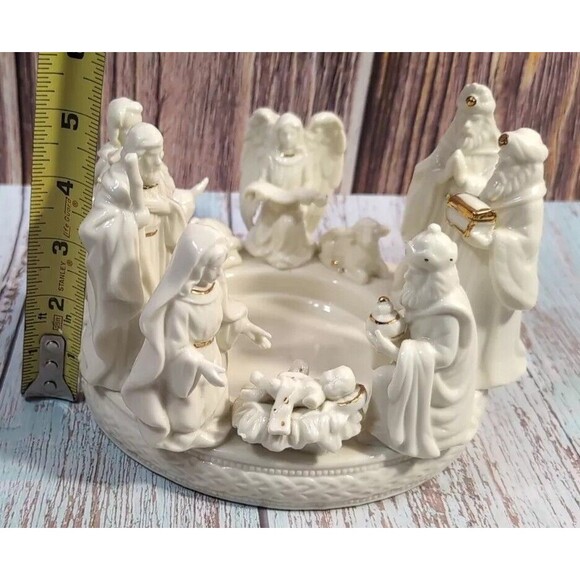 Holiday Home Accents Jade Porcelain Nativity Large Candle Candleholder - Picture 11 of 15